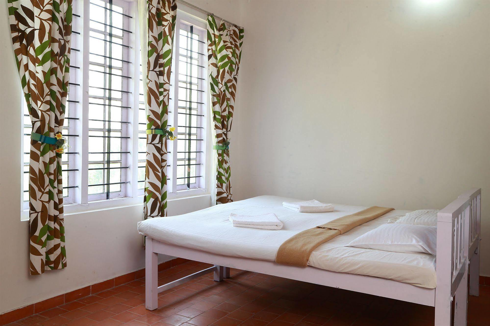 Green Jungle Holiday Resort Munnar Bagian luar foto